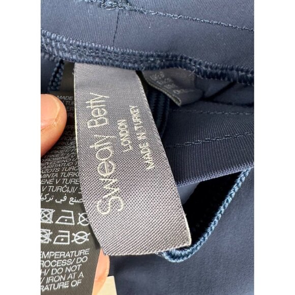 Sweaty Betty Explorer 3.5" Shorts athleisure hiking camping navy outdoor sz‎ 6 - Picture 5 of 7